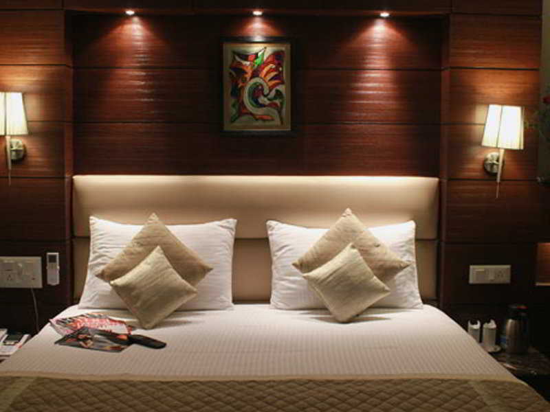 แฟ็บโฮเทล แอดไมร์ สวีท Hotel นิวเดลี ภายนอก รูปภาพ
